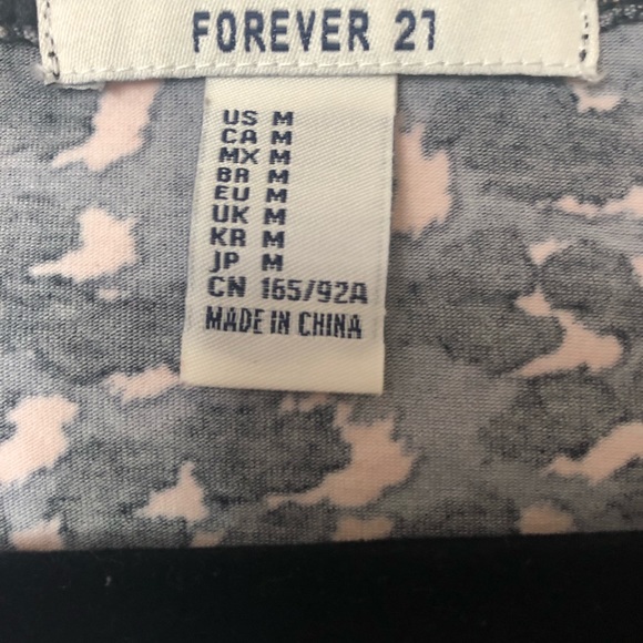 NWOT Forever21 Animal Print Crop Top - Picture 3 of 3